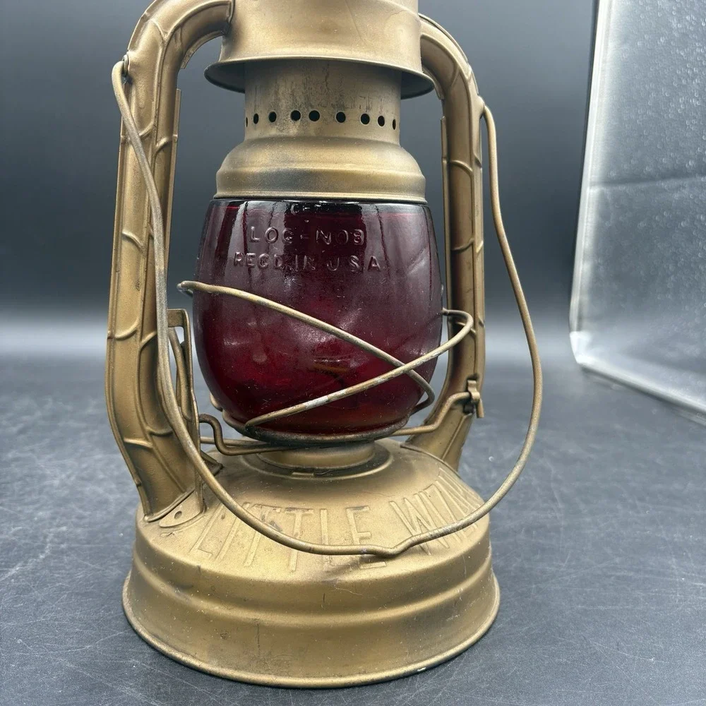 Dietz Old Little Wizard Red Glass Globed Railroad Train Lantern 12